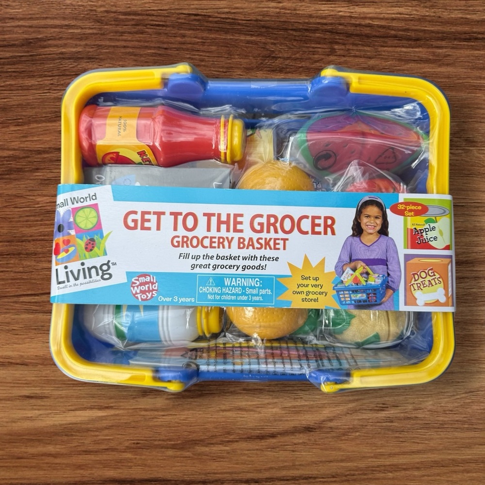 Small World Toya “GET TO THE GROCERY” Basket 32-Piece Play-Set Ages 3+ NEW